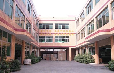 專業為客戶提供脫模、防銹、清洗、潤滑等注塑(壓鑄)模具護理潤滑產品技術解決方案的優質服務商 。環保型產品:塑膠脫模劑、工模防銹劑、模具清洗劑、模具防銹劑、頂針,工廠,廠商-東莞市龍翔模具潤滑油